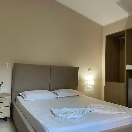 Enzo Near Szálloda 4*