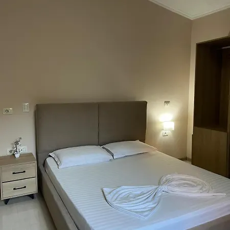Szálloda Enzo Near Tirana